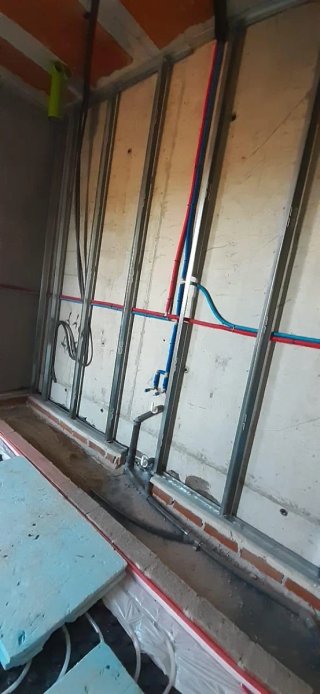 Fontanero , realizamos cualquier trabajo de fonta