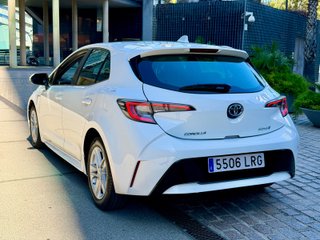 Toyota Corolla 1.8 125H BUSINESS E-CVT