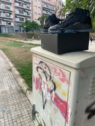 Zapatillas Jordan Negras y Turquesa