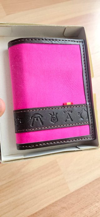 Carteras de piel taurinas