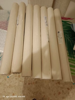 Papel pintado beige 40x300cm