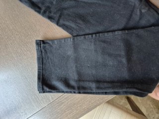 Pantalón vaquero negro Zara corte recto/slim