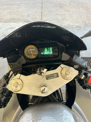 Hyosung GT125R