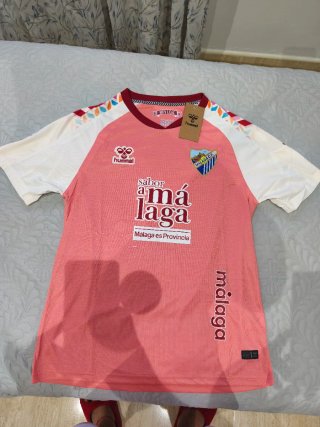 Camiseta rosa Málaga CF Hummel Talla L