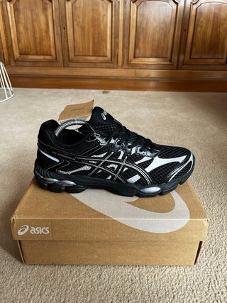 ASICS GEL-CUMULUS 16 Negro/Blanco Talla 42