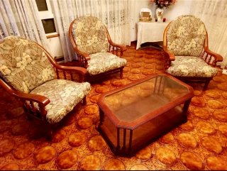 Juego de sillones y mesa de salón
