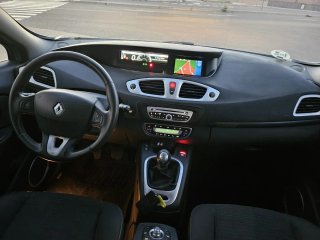 Renault Grand Scenic 2010
