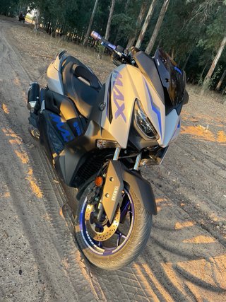 Yamaha Xmax 125 Gris/Azul