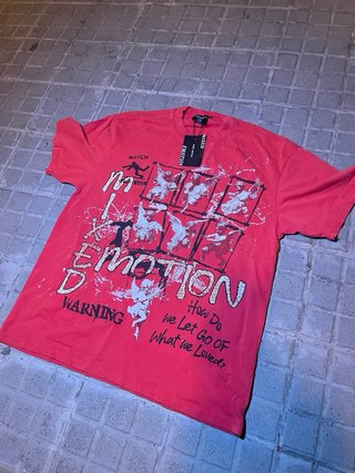 Camisa oversize con pedrería