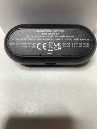 : Auriculares Sony WF-C500 Negros