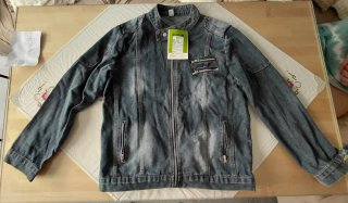 Chaqueta vaquera estilo motero
