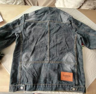 Chaqueta vaquera estilo motero