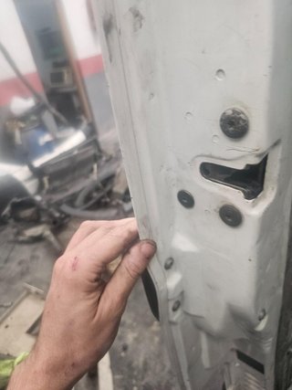 Cerradura puerta delantera derecha Renault Master II G9U