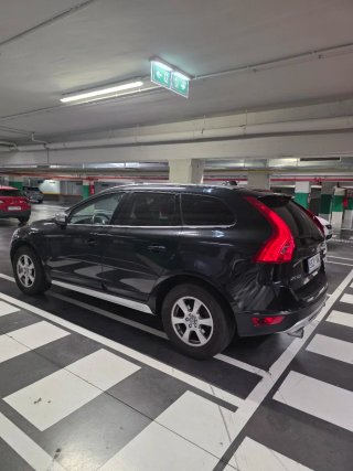 VOLVO XC60 AUTOMÁTICO R DESIGN