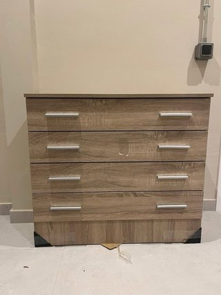 Cómoda 4 cajones madera
