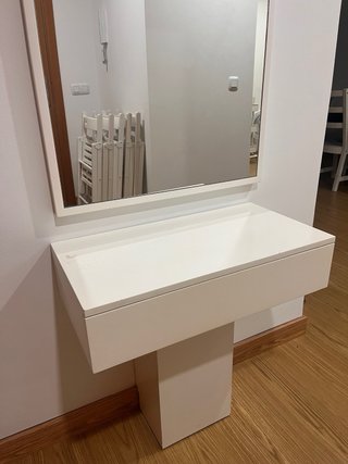Mueble recibidor blanco