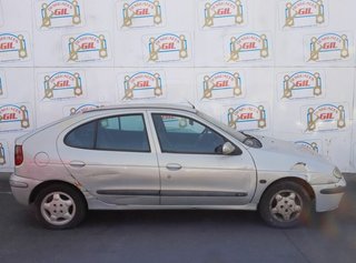 Renault 1149843 centralita motor 7700115496 megane