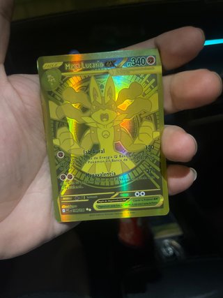 Carta Pokémon Mega Lucario EX Dorada