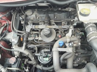 Centralita motor citroen 9654693280 xsara 1149840
