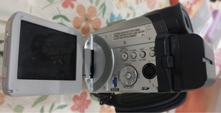 Videocámara JVC GR-DF540E