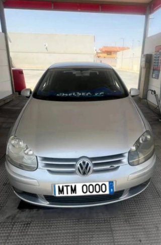 Volkswagen Golf 2004