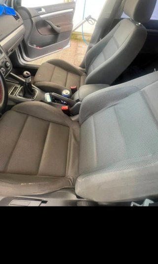 Volkswagen Golf 2004