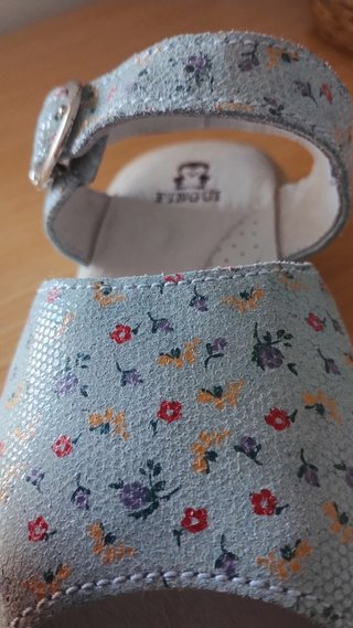 Sandalias niña PINGUIN Talla 25