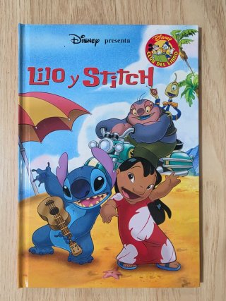 Clásico cuento Disney. "Lilo & Stitch". Salvat.