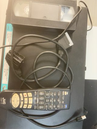 Videograbadora VHS JVC con mando y euroconector