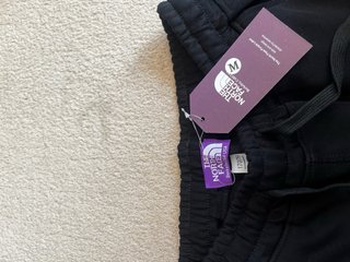 Pantalón corto The North Face negro