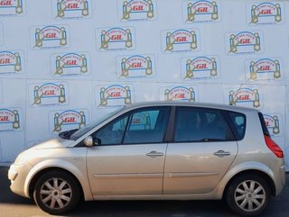 Centralita motor renault 8200804775 scenic 1149836
