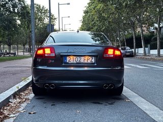Audi S8 5.2 V10 quattro tiptronic