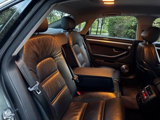 Audi S8 5.2 V10 quattro tiptronic