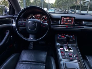 Audi S8 5.2 V10 quattro tiptronic