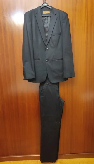 Traje negro Zara - hombre