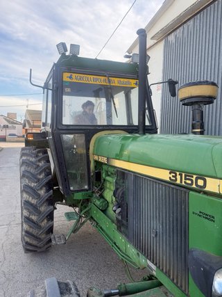 Tractor John Deere 3150 Muy bien cuidado