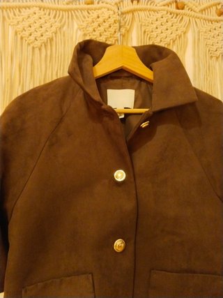 Chaqueta H&M efecto ante marrón