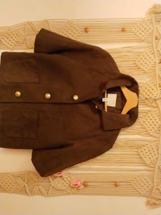 Chaqueta H&M efecto ante marrón