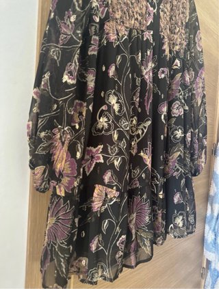 Vestido corto Zara floral talla M