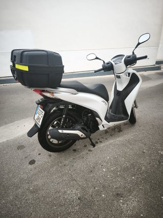 Honda SH 125i 2015 Blanca 36.800km