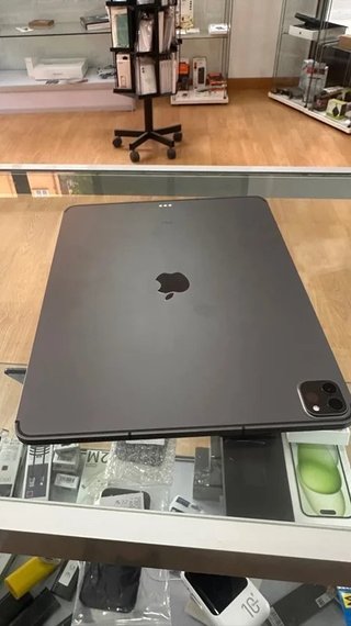 iPad Pro 12.9 5ª Gen 256GB 5G Gris Espacial