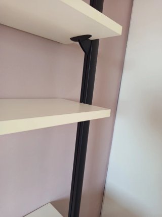 Escritorio y silla regulable