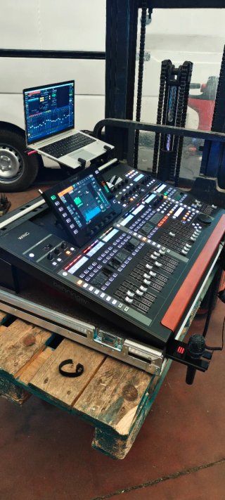 Behringer Wing + Flightcase Pro *ALQUILER*