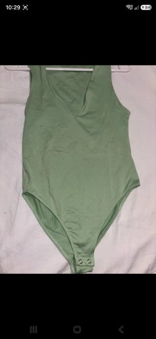Body Stradivarius Verde Talla M