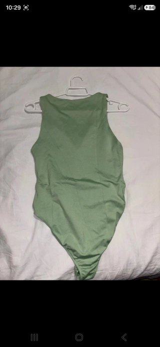 Body Stradivarius Verde Talla M