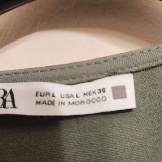 2 Blusas Zara "Talla L " precio de 5€ por las 2 .
