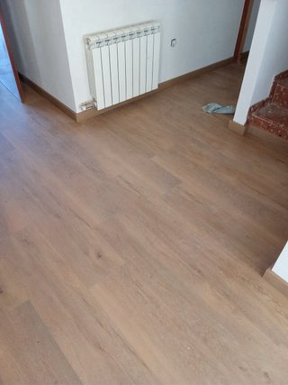 Montaje suelo laminado y SPC