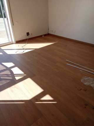 Montaje suelo laminado y SPC