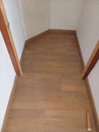 Montaje suelo laminado y SPC