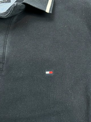 Polo Tommy Hilfiger Negro Regular Fit Talla M